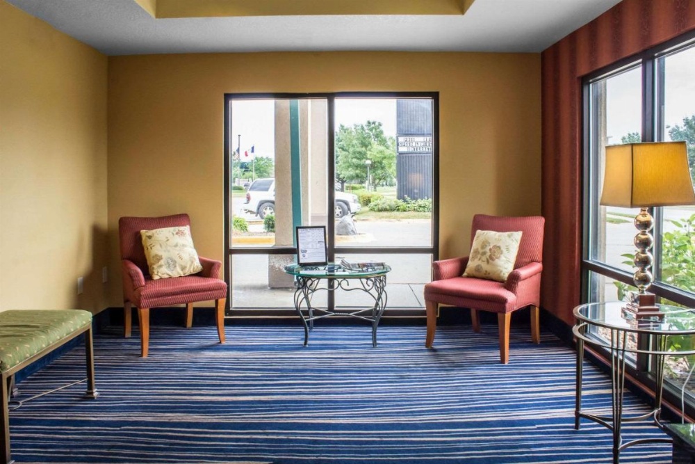 Econo Lodge Ankeny- Des Moines Image 14